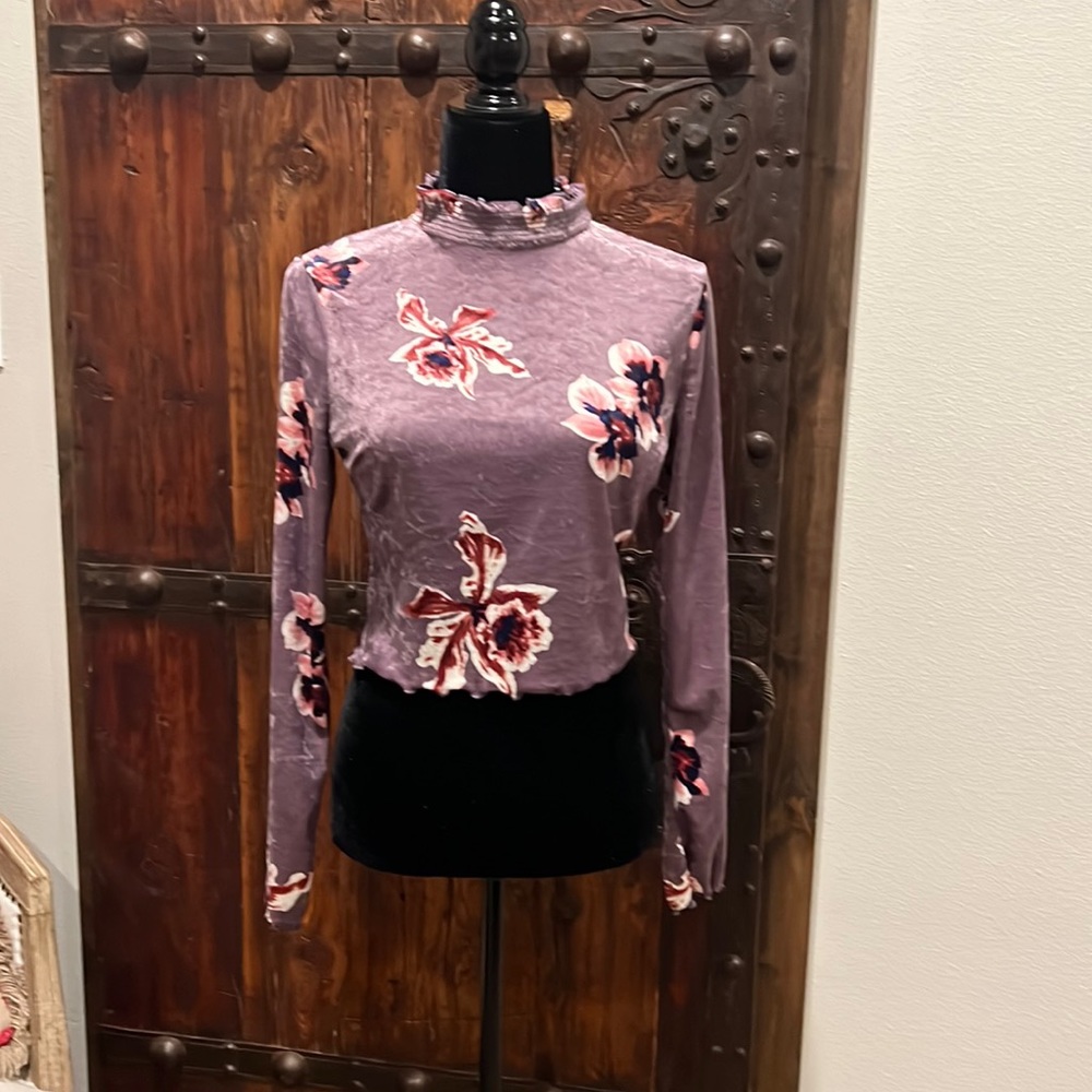 Lush long sleeved top